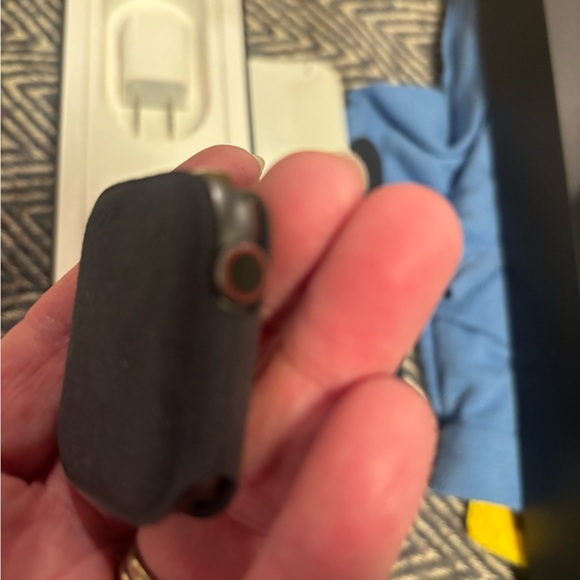 Apple iWatch 4 Black Cellular - Picture 7 of 8